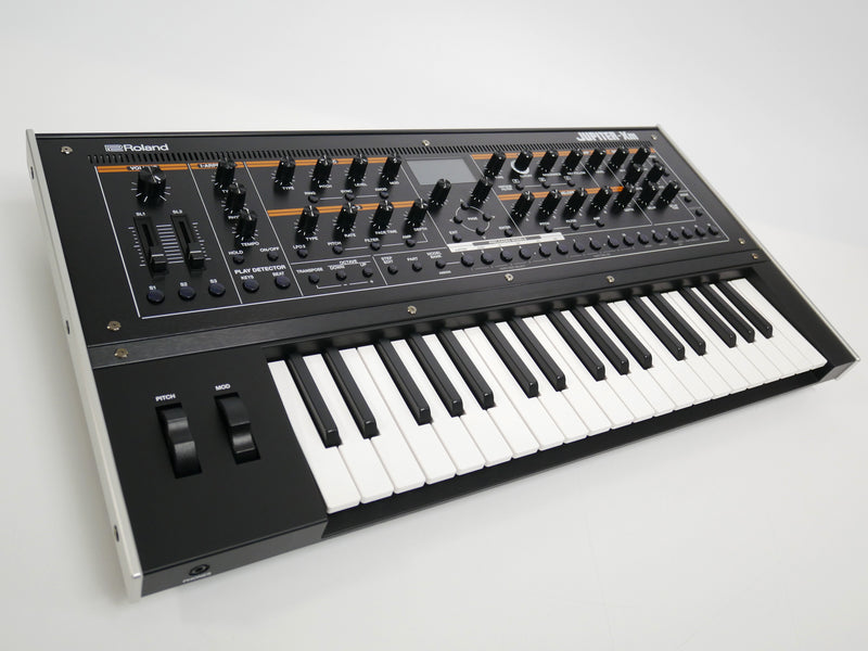 Roland Jupiter-Xm (中古)