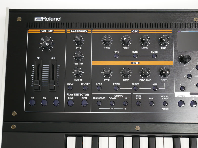 Roland Jupiter-Xm (中古)4