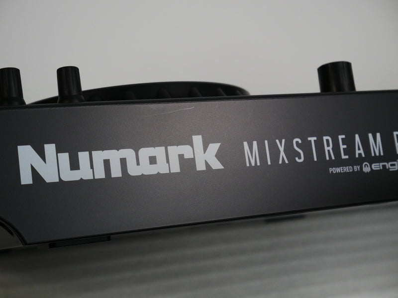 Numark MIXSTREAM PRO +Case +DECKSAVER (中古)