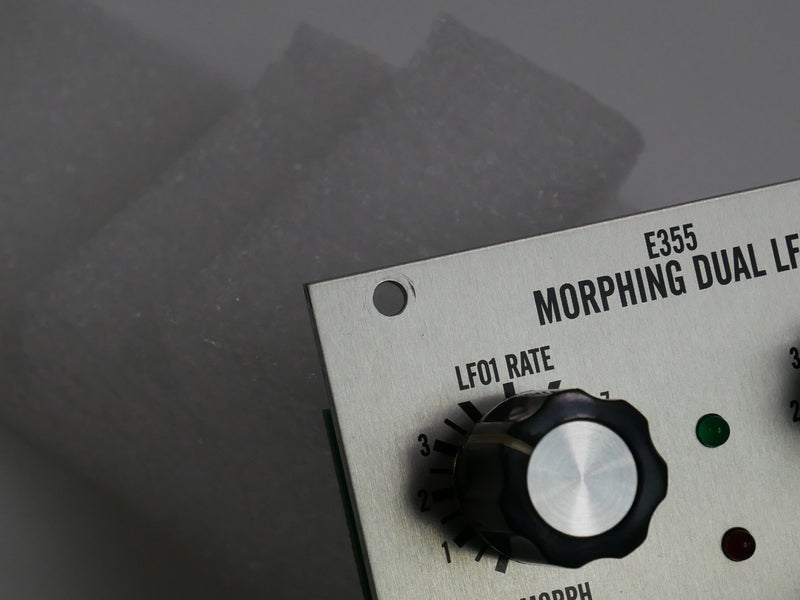 Synthesis Technology E355 DUAL MORPHING LFO (中古)