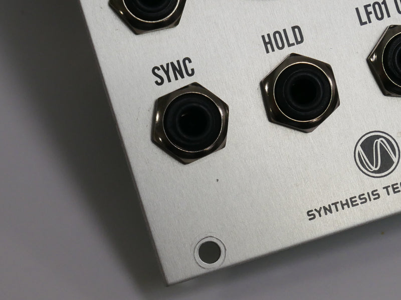 Synthesis Technology E355 DUAL MORPHING LFO (中古)