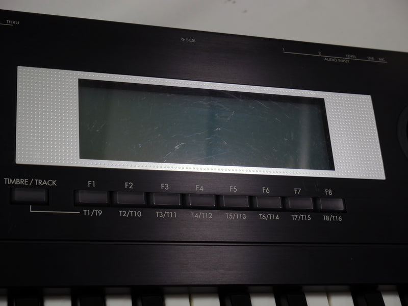 KORG TR61 (中古)