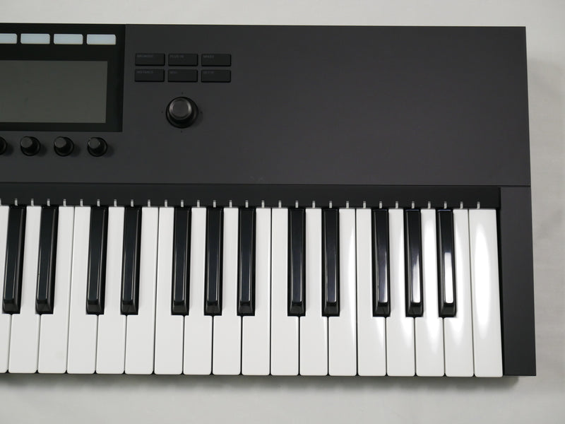 Native Instruments KOMPLETE KONTROL S61 MK2 (中古)4