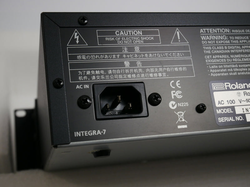 Roland INTEGRA-7 (中古)