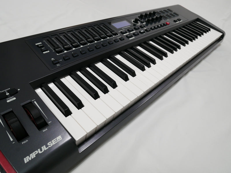 novation IMPULSE 61 + Softcase (中古)4