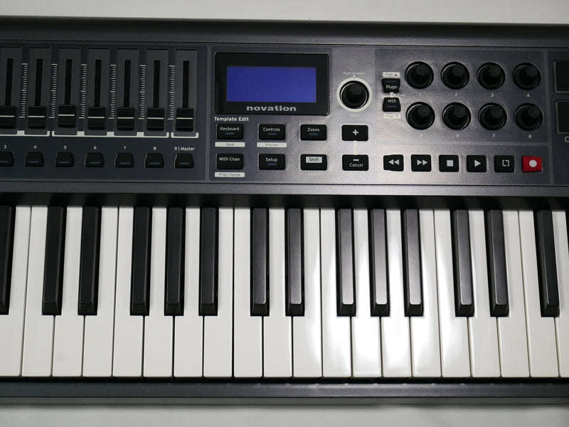 novation IMPULSE 61 + Softcase (中古)