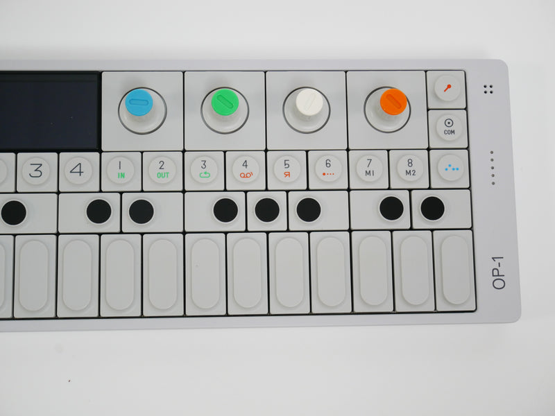 Teenage Engineering OP-1 (中古)4