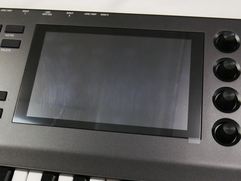 AKAI MPC KEY 61 + SSD 1TB (中古)