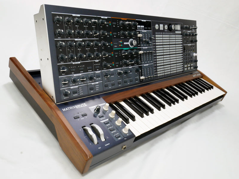 Arturia MATRIXBRUTE (中古)2