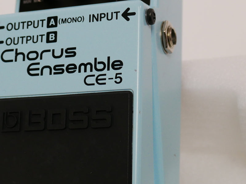 BOSS CE-5 Chorus Ensemble (中古)