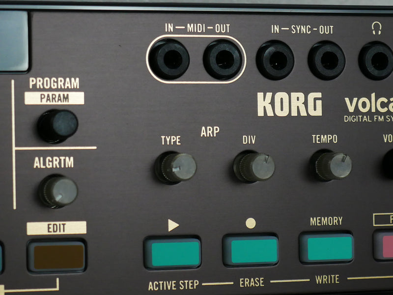 KORG volca fm2 (中古)