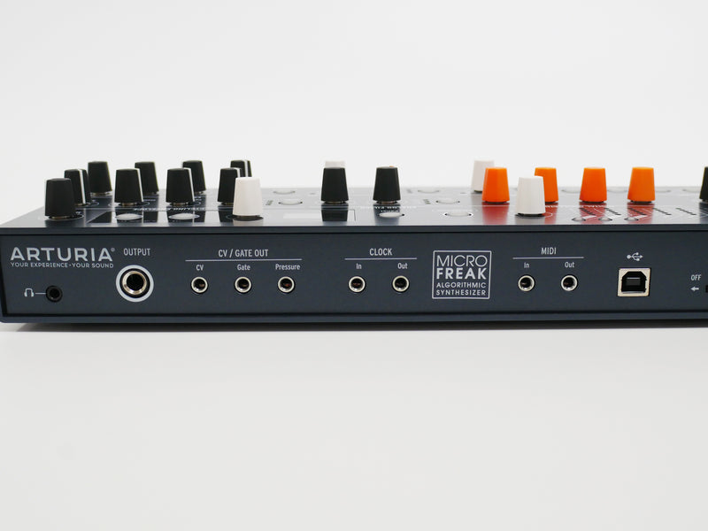 Arturia MicroFreak (中古)