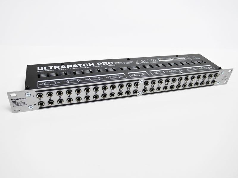 Behringer PX3000 (中古1)