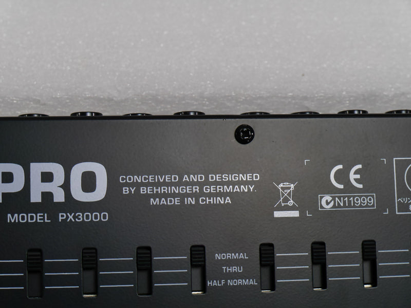 Behringer PX3000 (中古2)