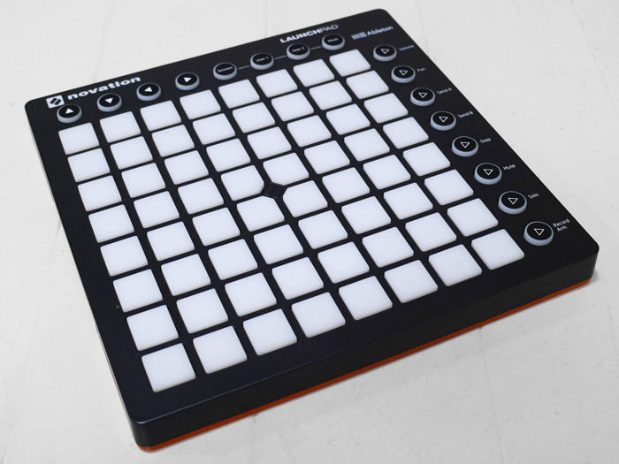 novation Launchpad MKII (中古)