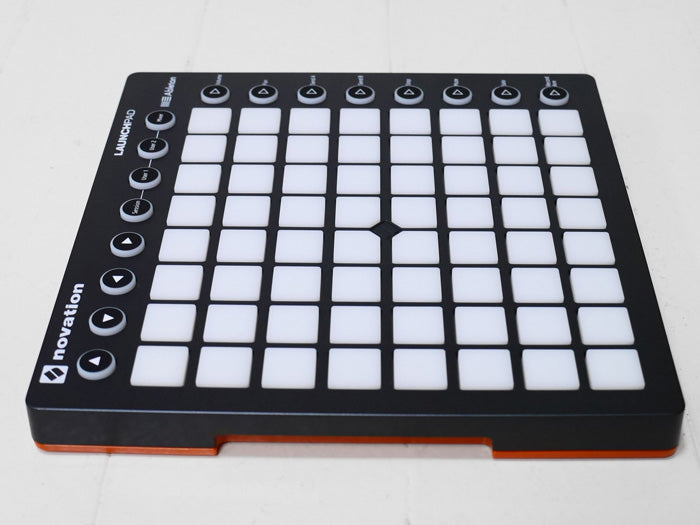 novation Launchpad MKII (中古)