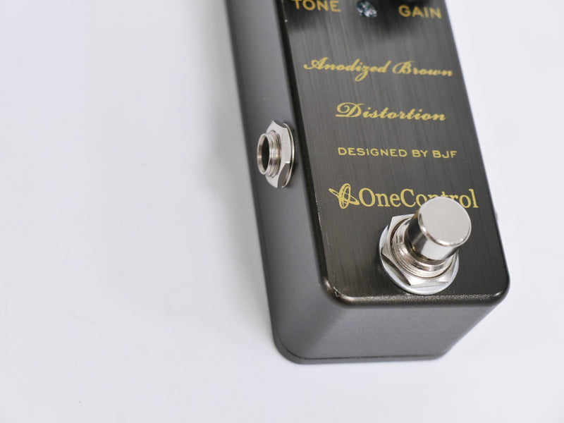 One Control Anodized Brown Distortion (中古)